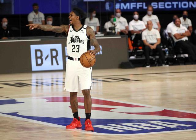 着球队失去 着球队失去